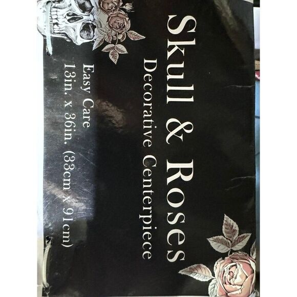 BN Benson Mills Skull Roses Pressed Vinyl Centerpiece, 14" X 18" - Picture 3 of 3